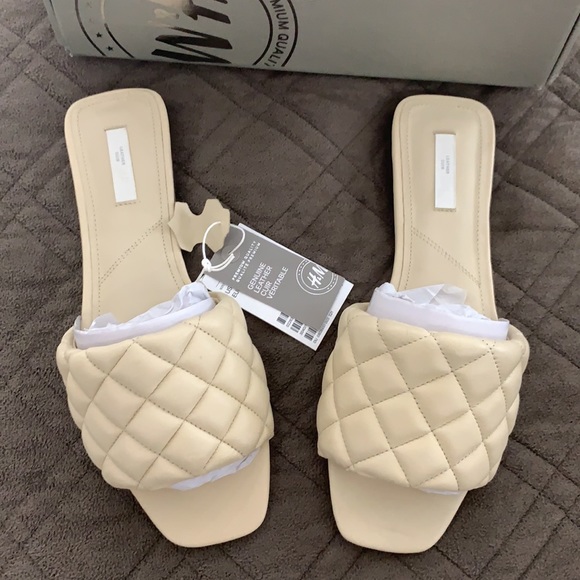 NIB H & M Premium Selection Leather Slides size 41 - Picture 7 of 8